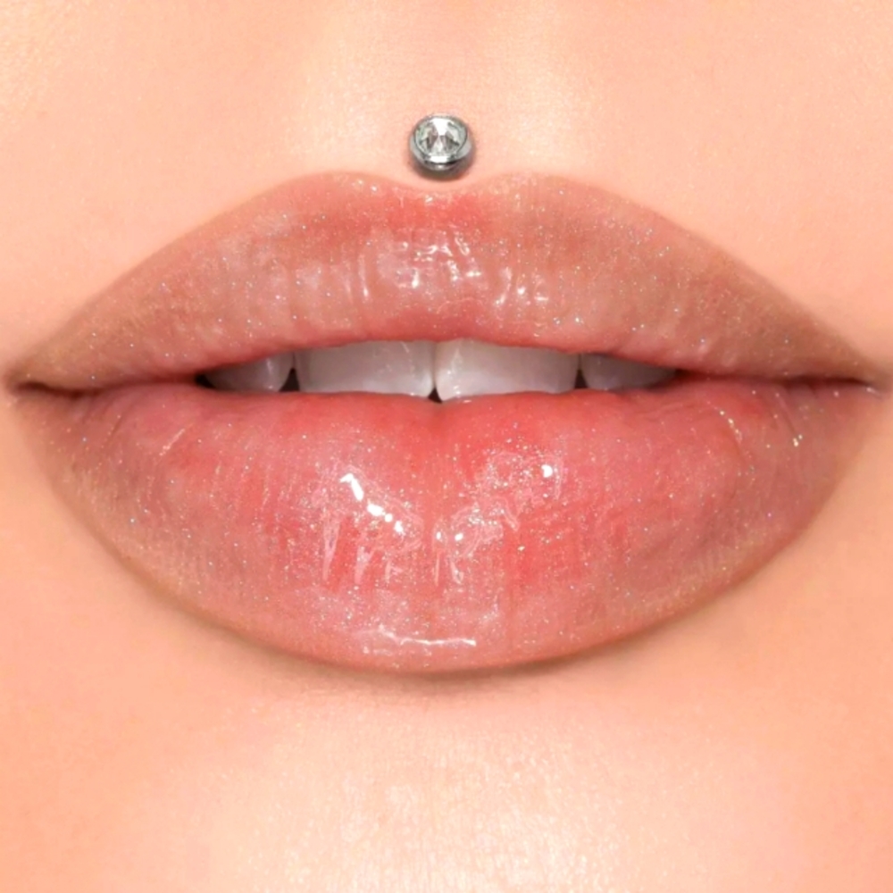 Jeffree Star Cosmetics, The Gloss, in Mouthful. 💯% Authentic. NWT NIB 🤩⭐👑
